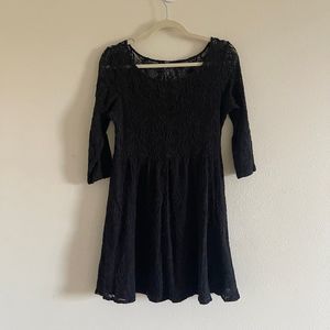 Free people size medium black laced long sleeve skater dress